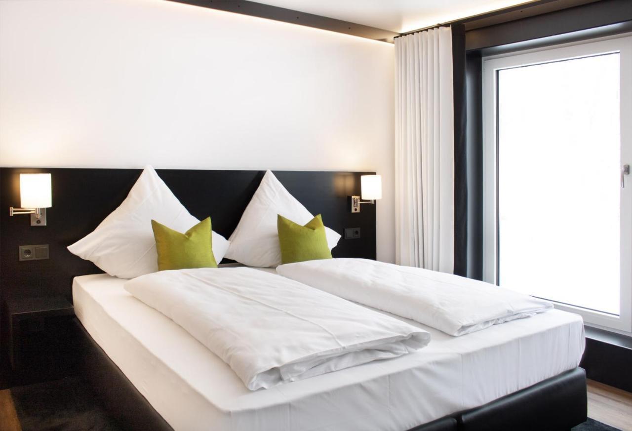 Tu Hotel By Wmm Hotels Tuningen Ngoại thất bức ảnh