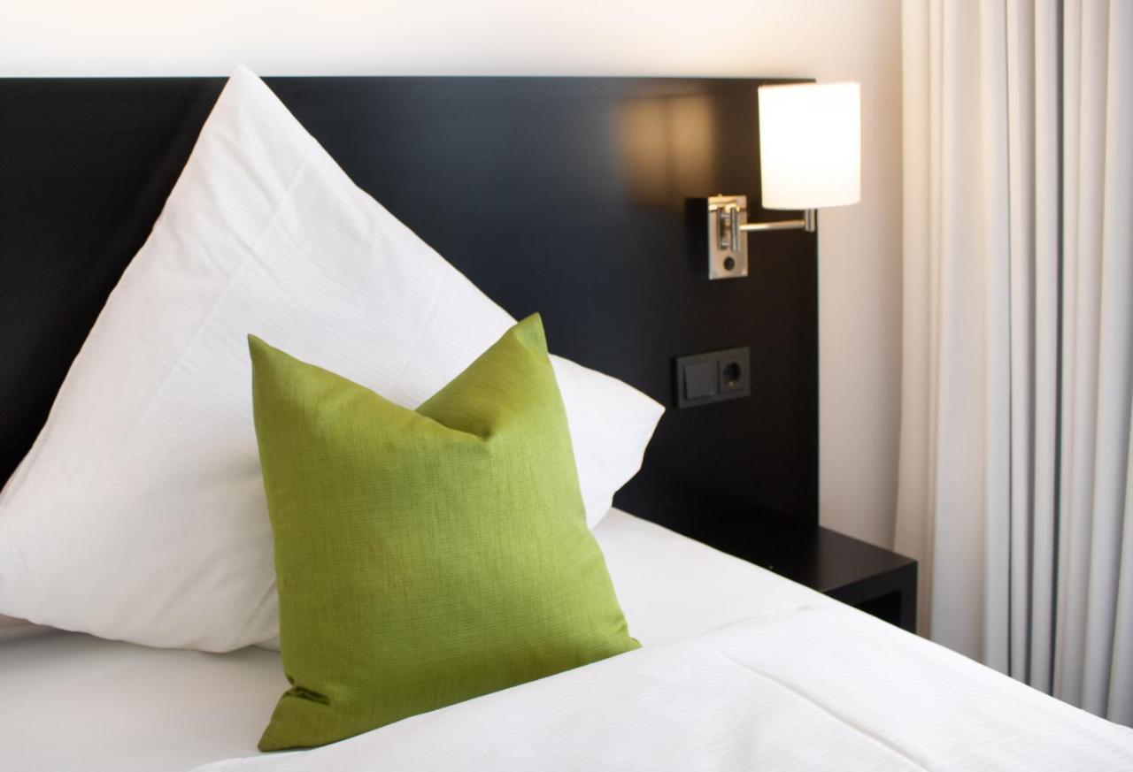 Tu Hotel By Wmm Hotels Tuningen Ngoại thất bức ảnh
