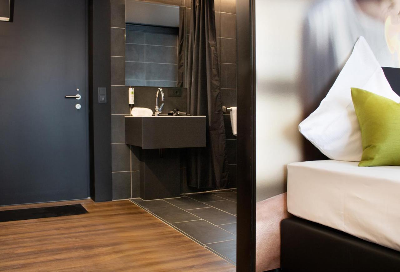 Tu Hotel By Wmm Hotels Tuningen Ngoại thất bức ảnh